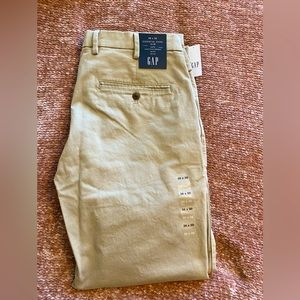 Mens Gap Essential Khaki Slim size 36x30